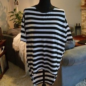 LulaRoe Irma Black and White
